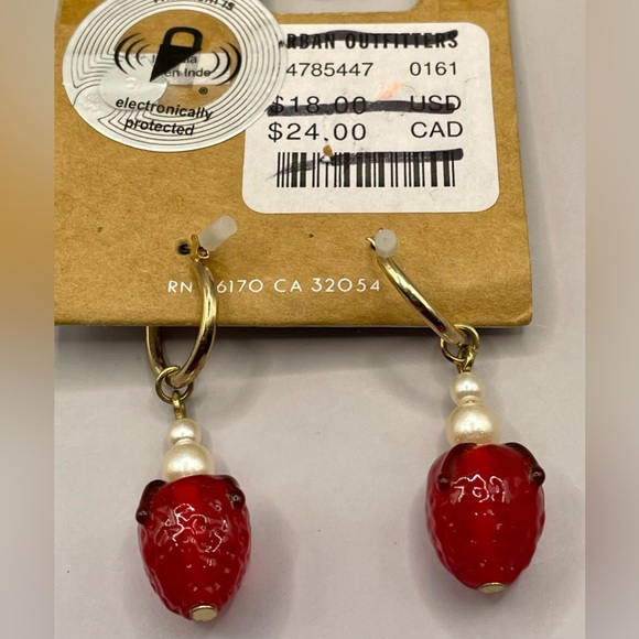 Urban Outfitters gold tone hoops w/resin red strawberries and faux pearl beads - Picture 3 of 3
